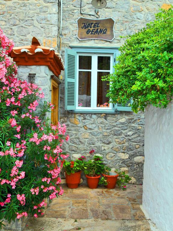 Theano Guesthouse Идра Номер фото